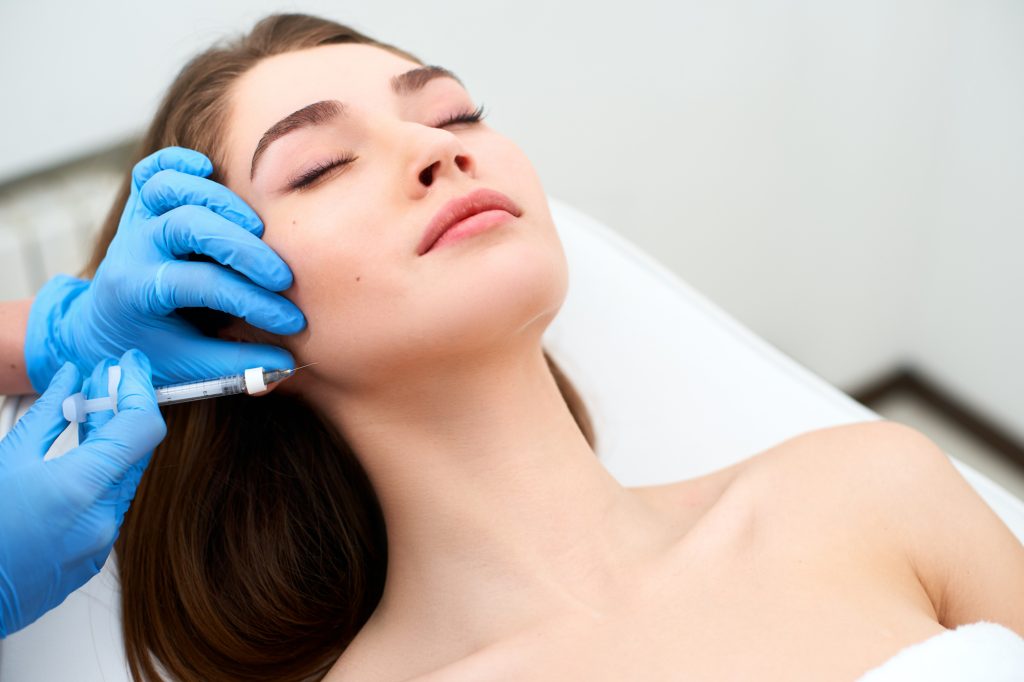Masseter BOTOX contours the face for a more streamlined appearance in addition to its therapeutic advantages. 